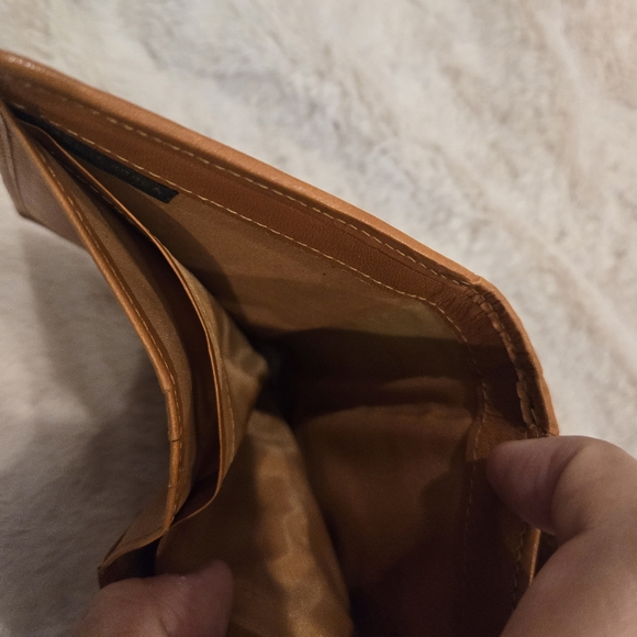 Vintage Christian Dior wallet GUC - Picture 4 of 9